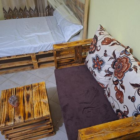 Mount Zion Guest House, Mtwapa Mtomondoni モンバサ エクステリア 写真