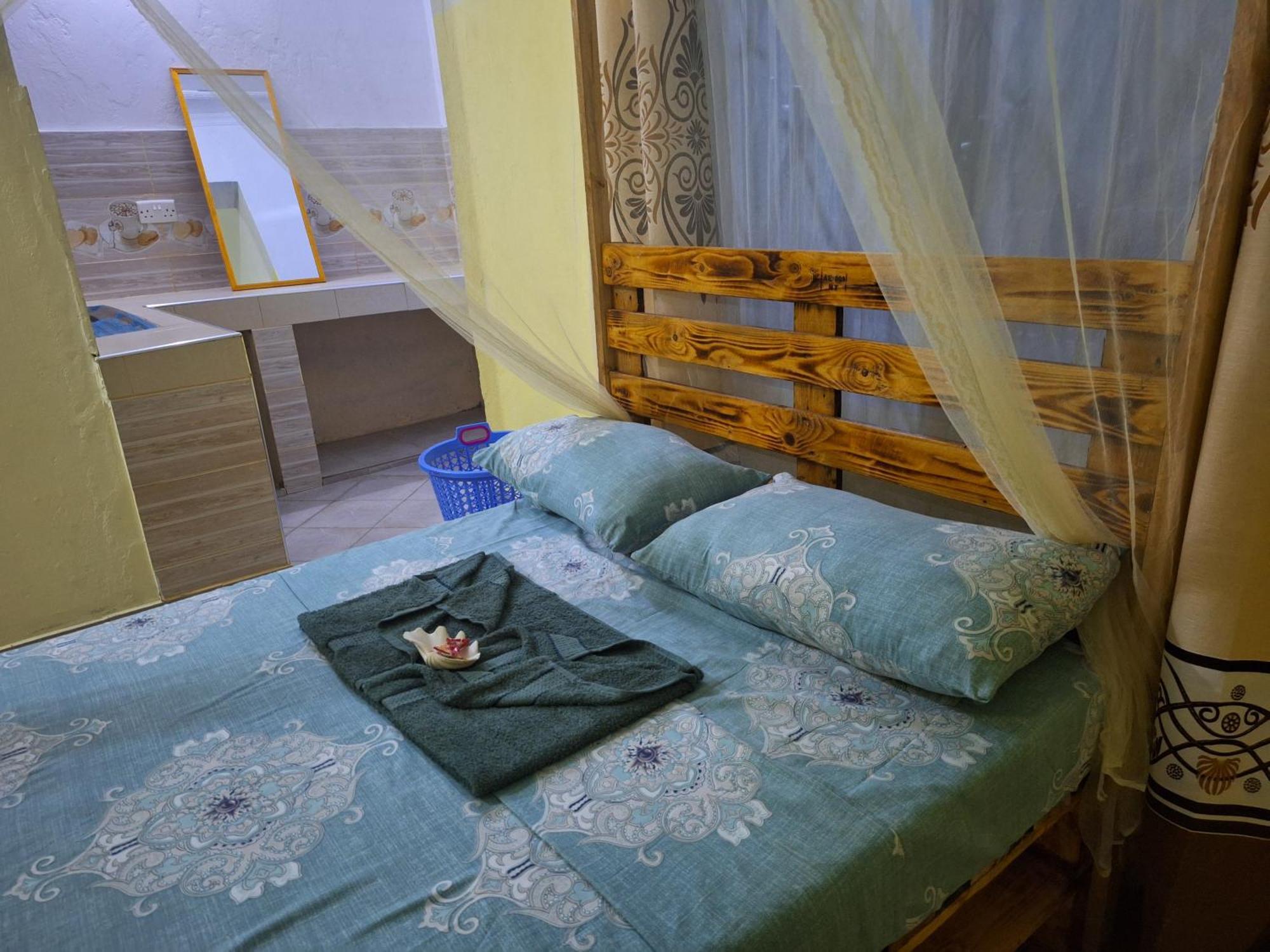Mount Zion Guest House, Mtwapa Mtomondoni モンバサ エクステリア 写真