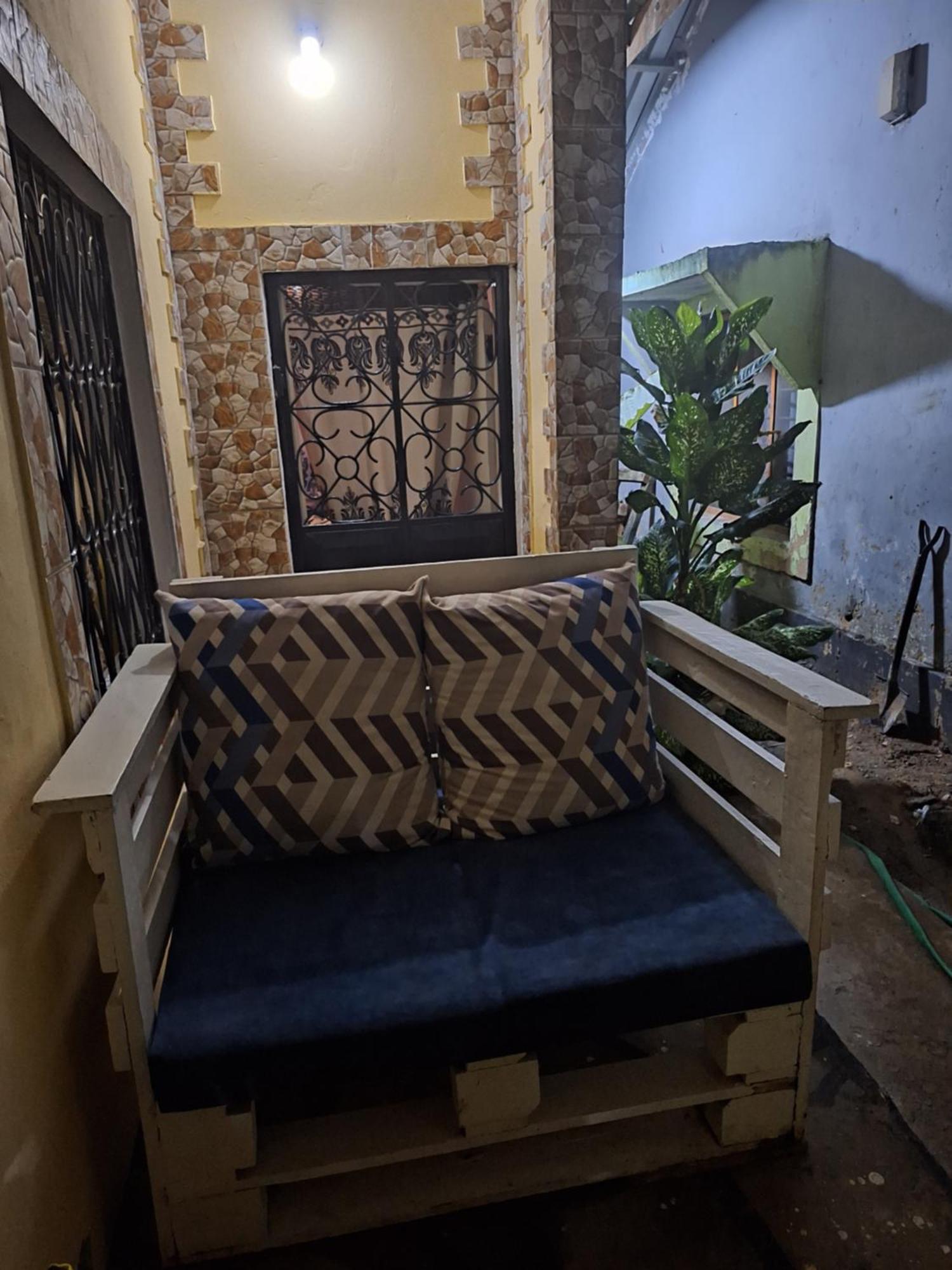 Mount Zion Guest House, Mtwapa Mtomondoni モンバサ エクステリア 写真