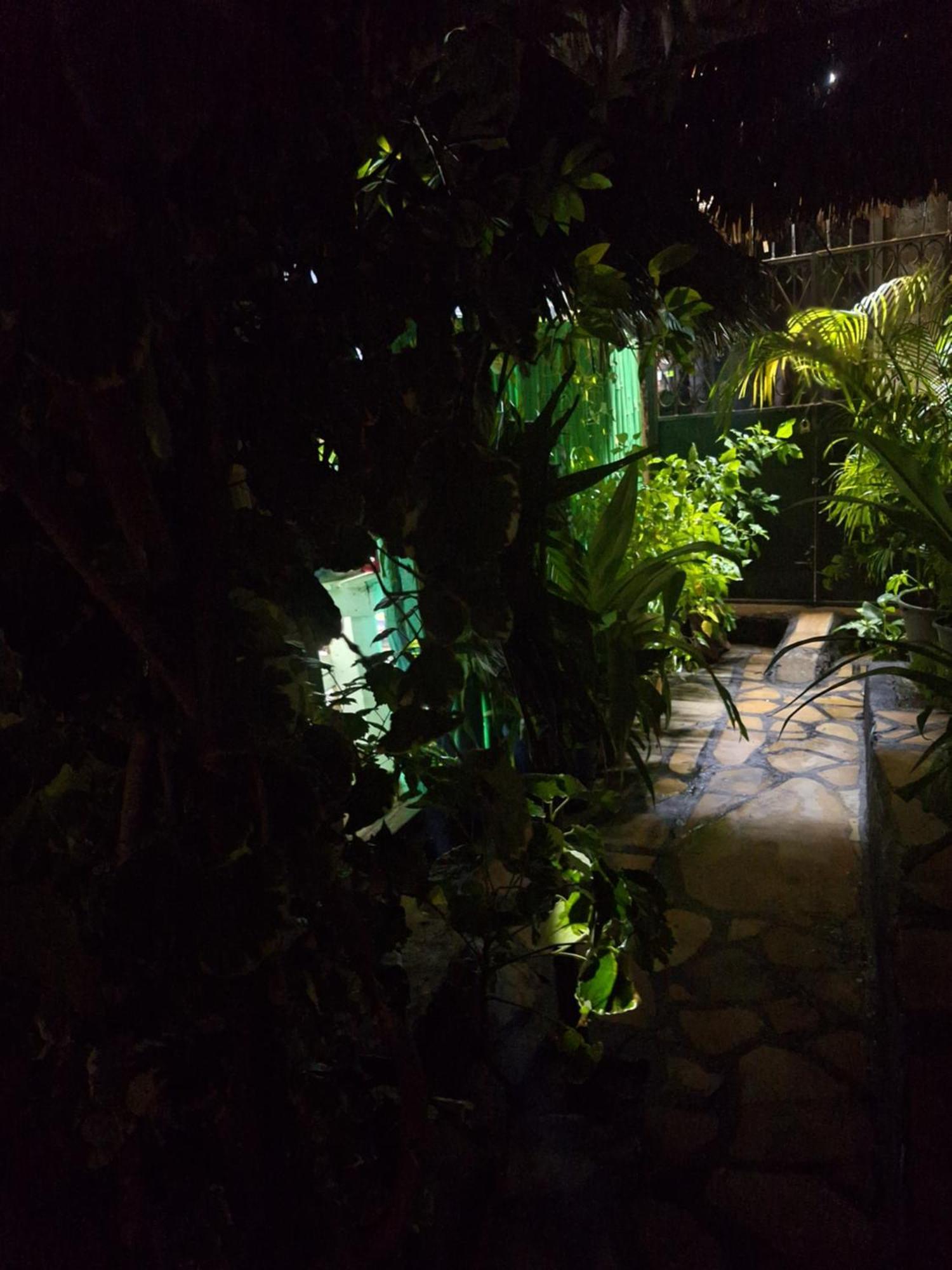 Mount Zion Guest House, Mtwapa Mtomondoni モンバサ エクステリア 写真