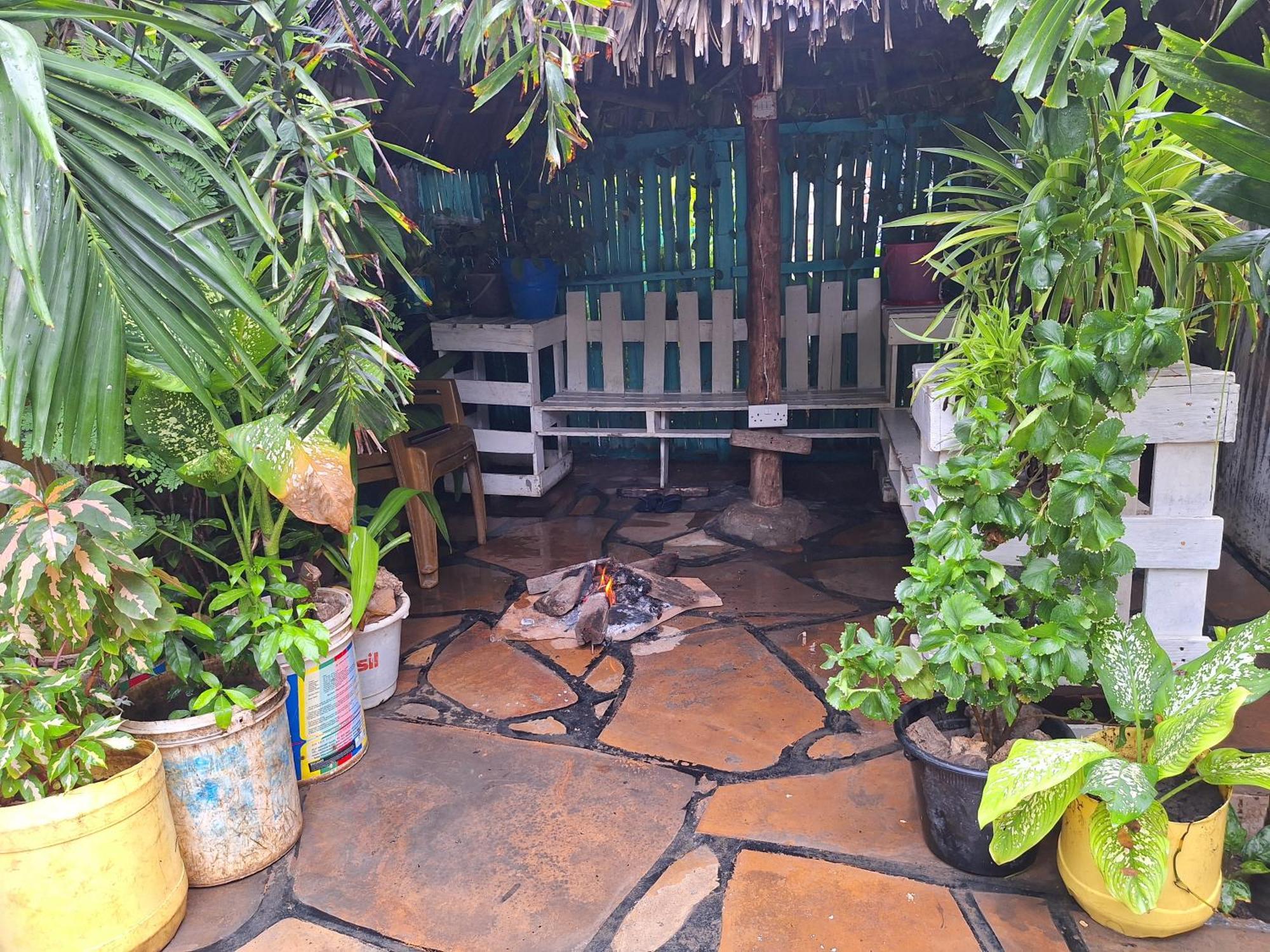 Mount Zion Guest House, Mtwapa Mtomondoni モンバサ エクステリア 写真