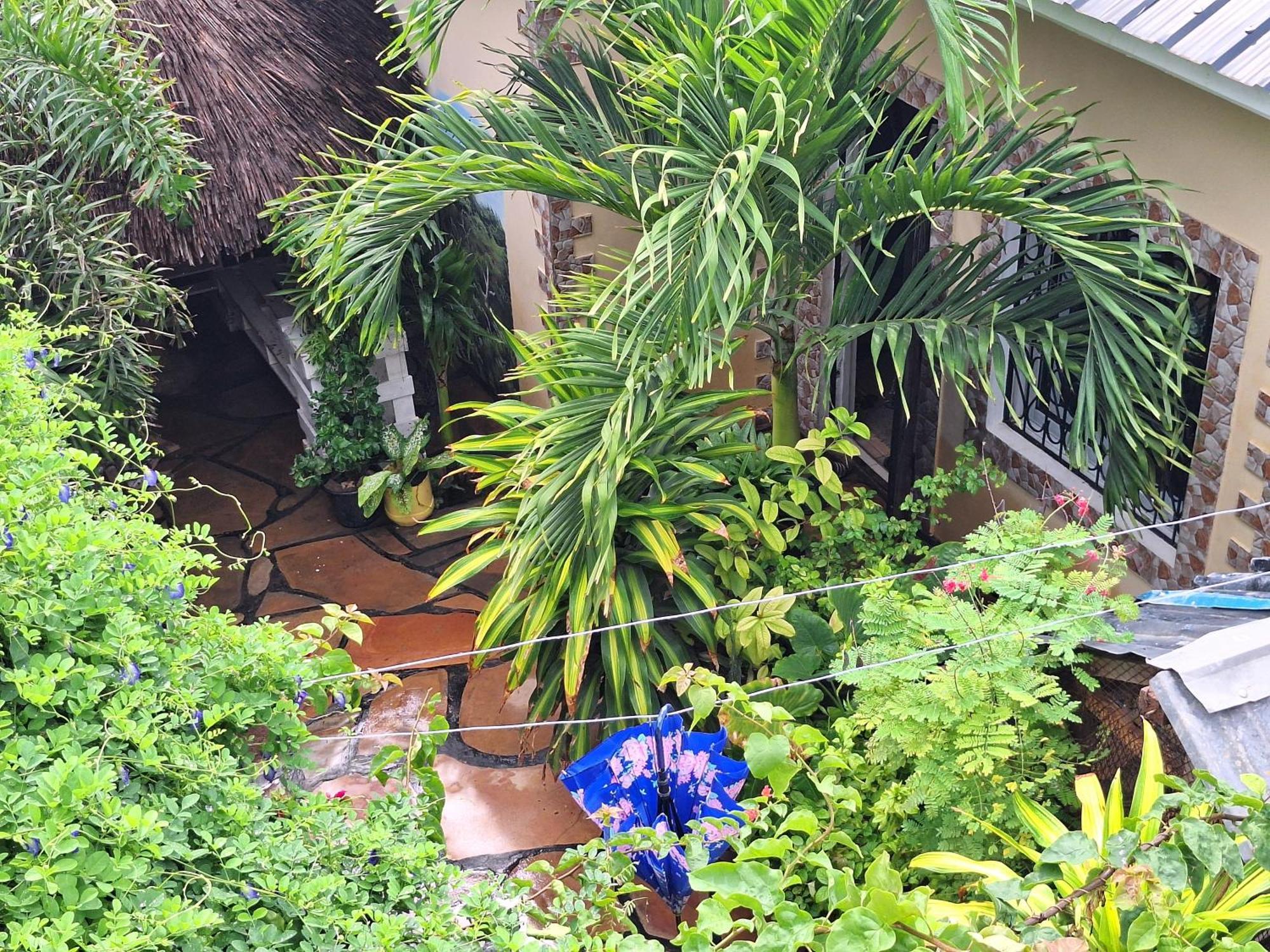 Mount Zion Guest House, Mtwapa Mtomondoni モンバサ エクステリア 写真