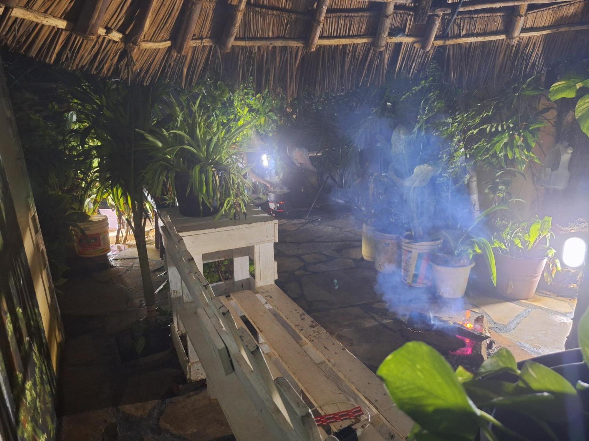 Mount Zion Guest House, Mtwapa Mtomondoni モンバサ エクステリア 写真