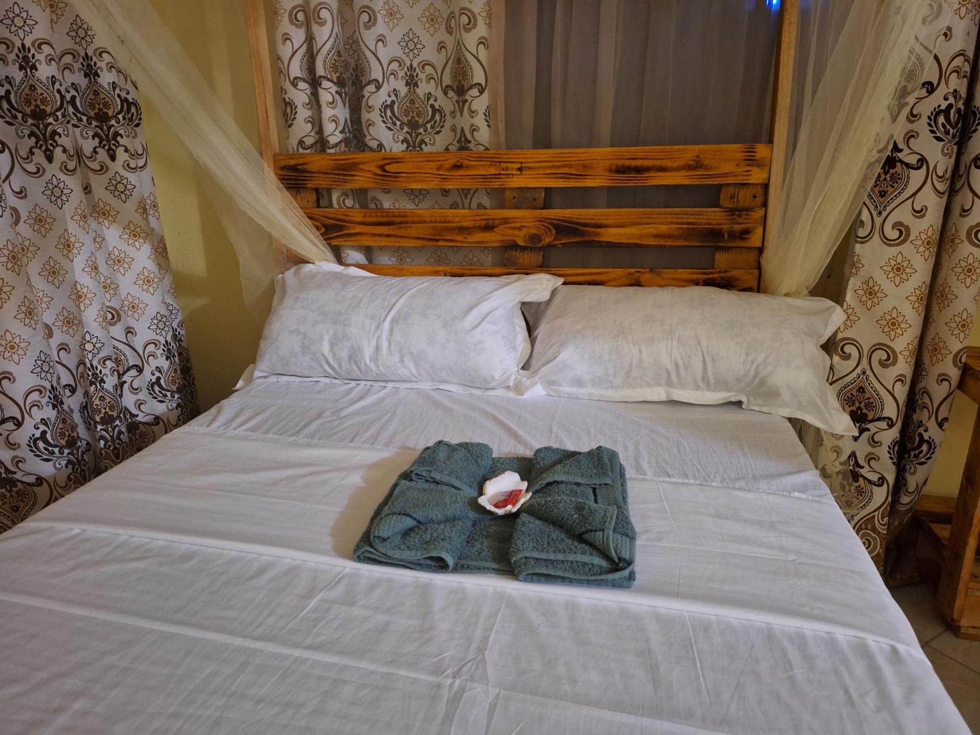Mount Zion Guest House, Mtwapa Mtomondoni モンバサ エクステリア 写真