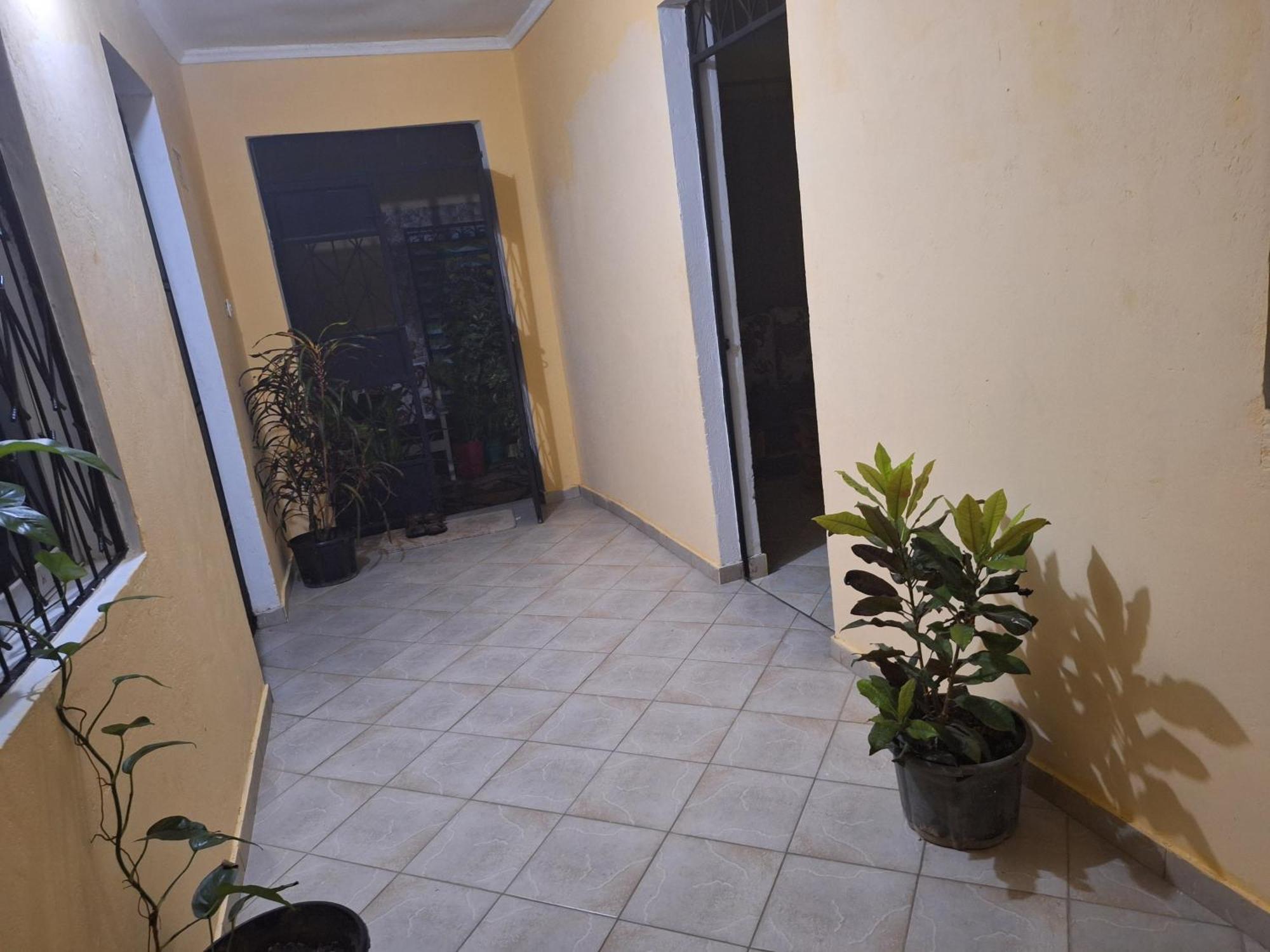 Mount Zion Guest House, Mtwapa Mtomondoni モンバサ エクステリア 写真