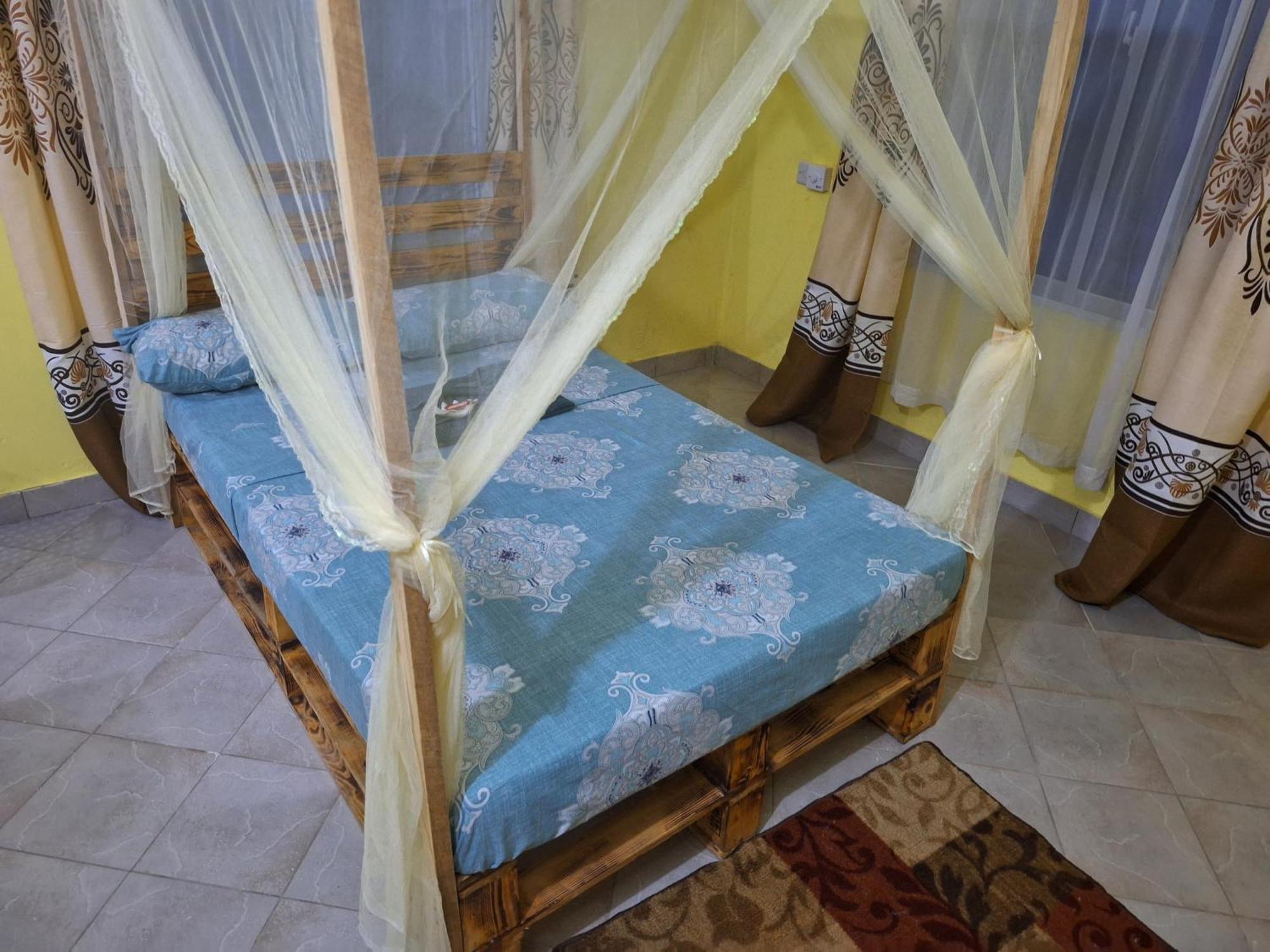 Mount Zion Guest House, Mtwapa Mtomondoni モンバサ エクステリア 写真