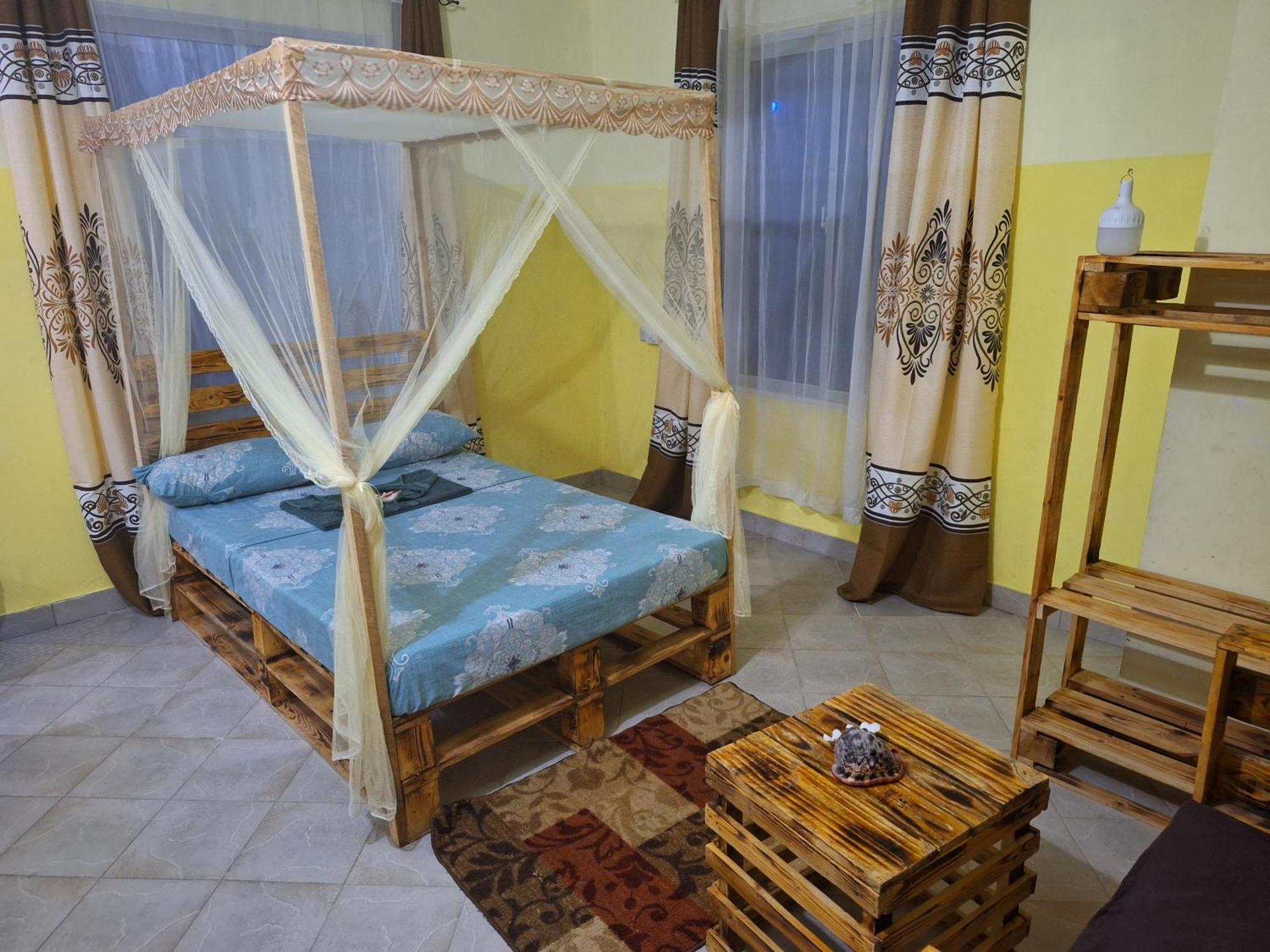 Mount Zion Guest House, Mtwapa Mtomondoni モンバサ エクステリア 写真